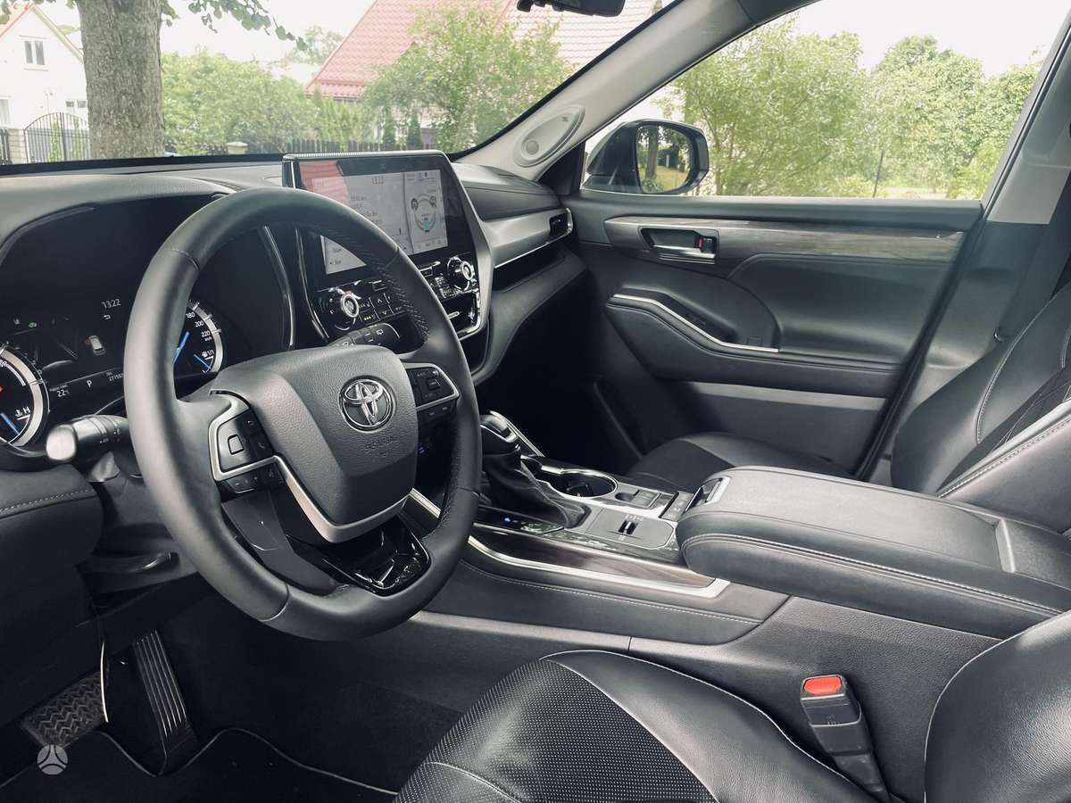 Toyota Highlander - 9