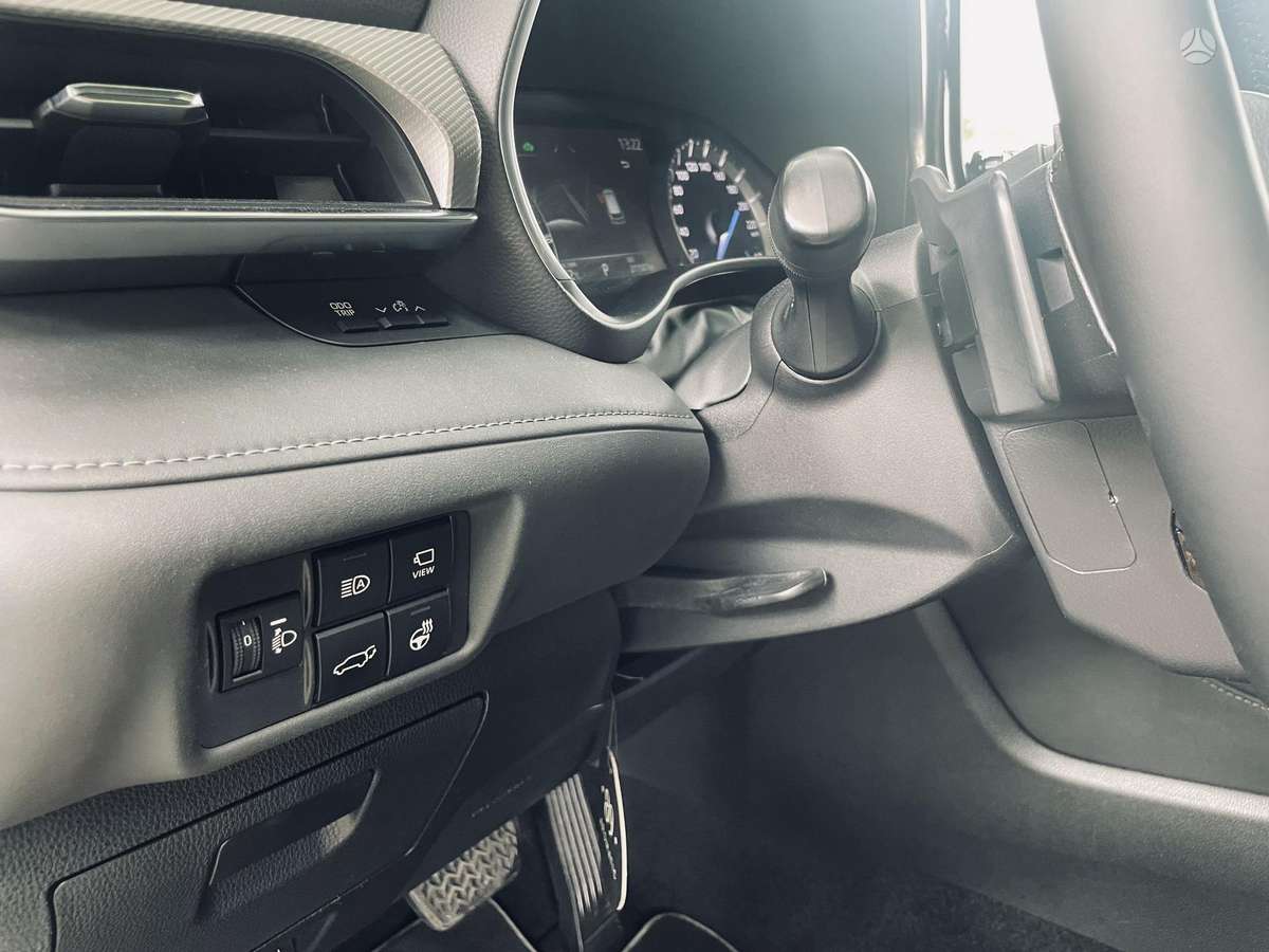 Toyota Highlander - 11