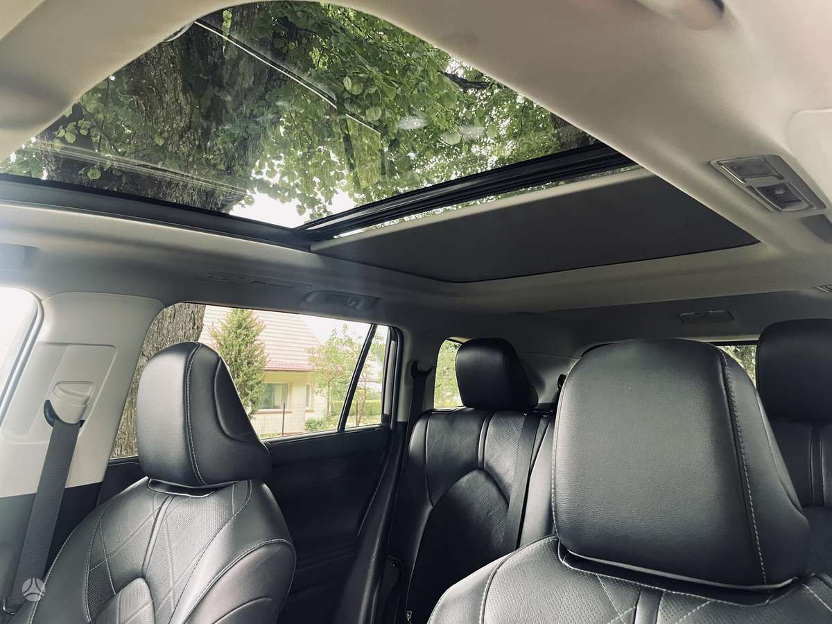 Toyota Highlander - 12