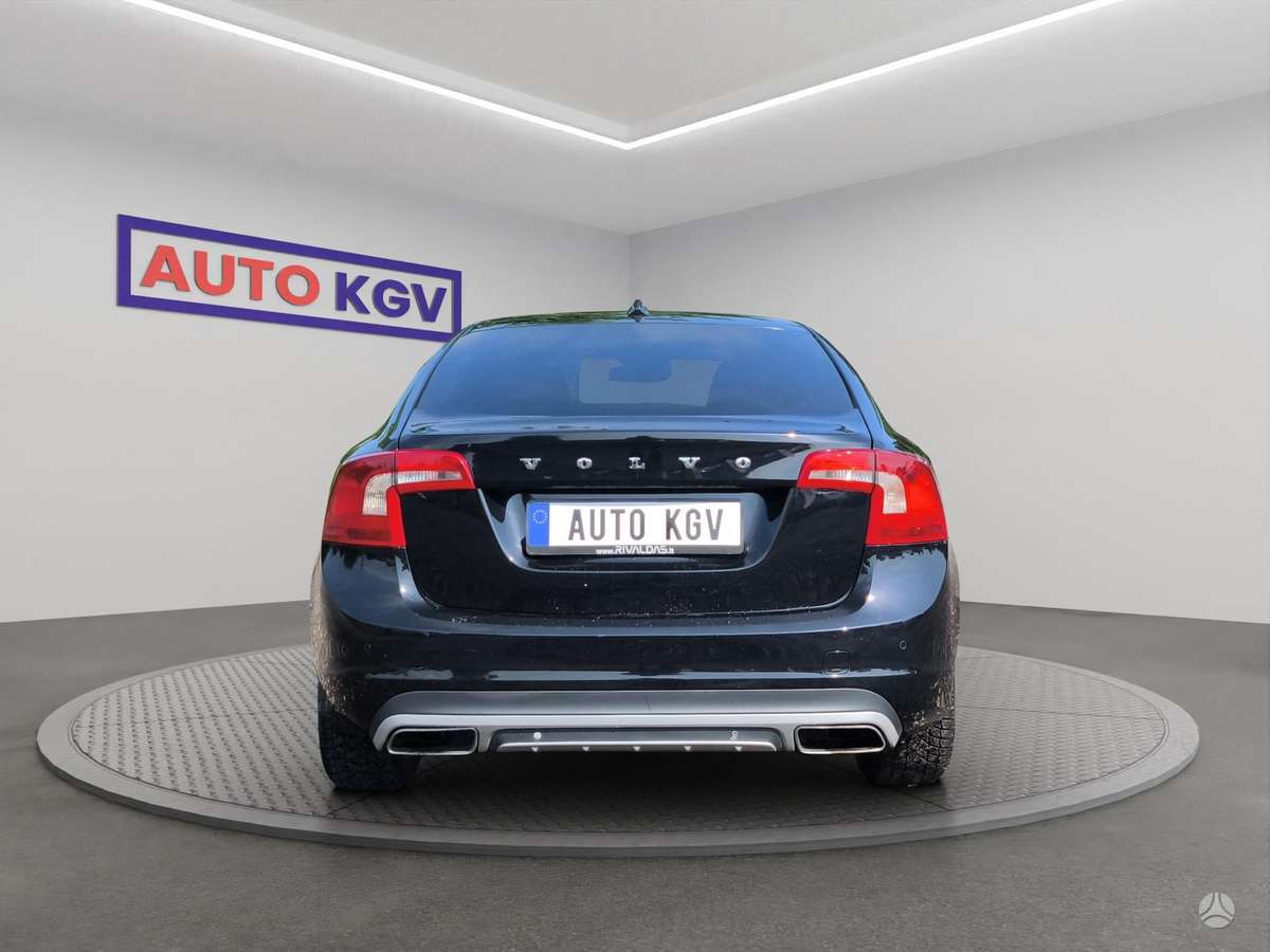 Volvo S60 - 4