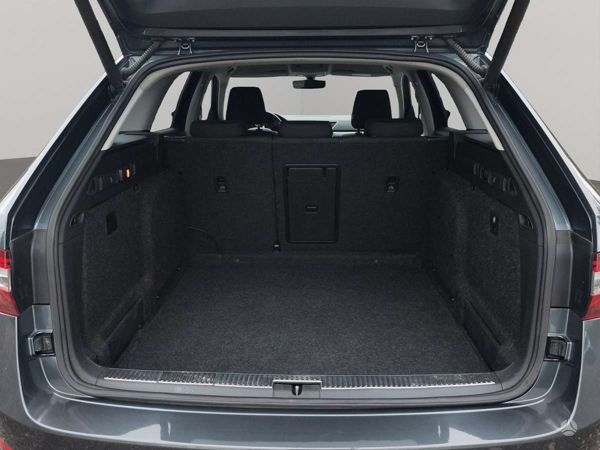 Skoda Superb, 1.6 l., Универсал