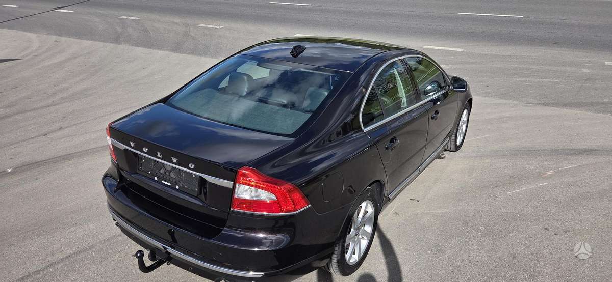 Volvo S80, 2.0 l., Седан