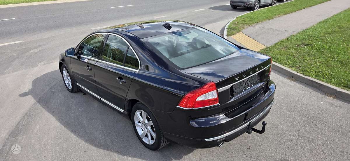Volvo S80 - 11