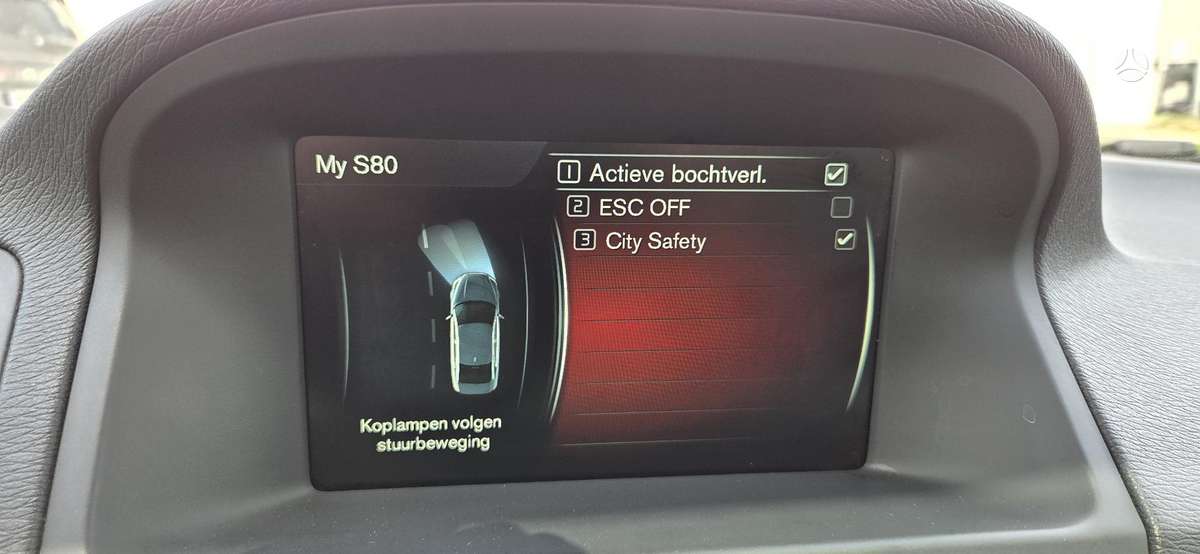 Volvo S80, 2.0 l., Седан