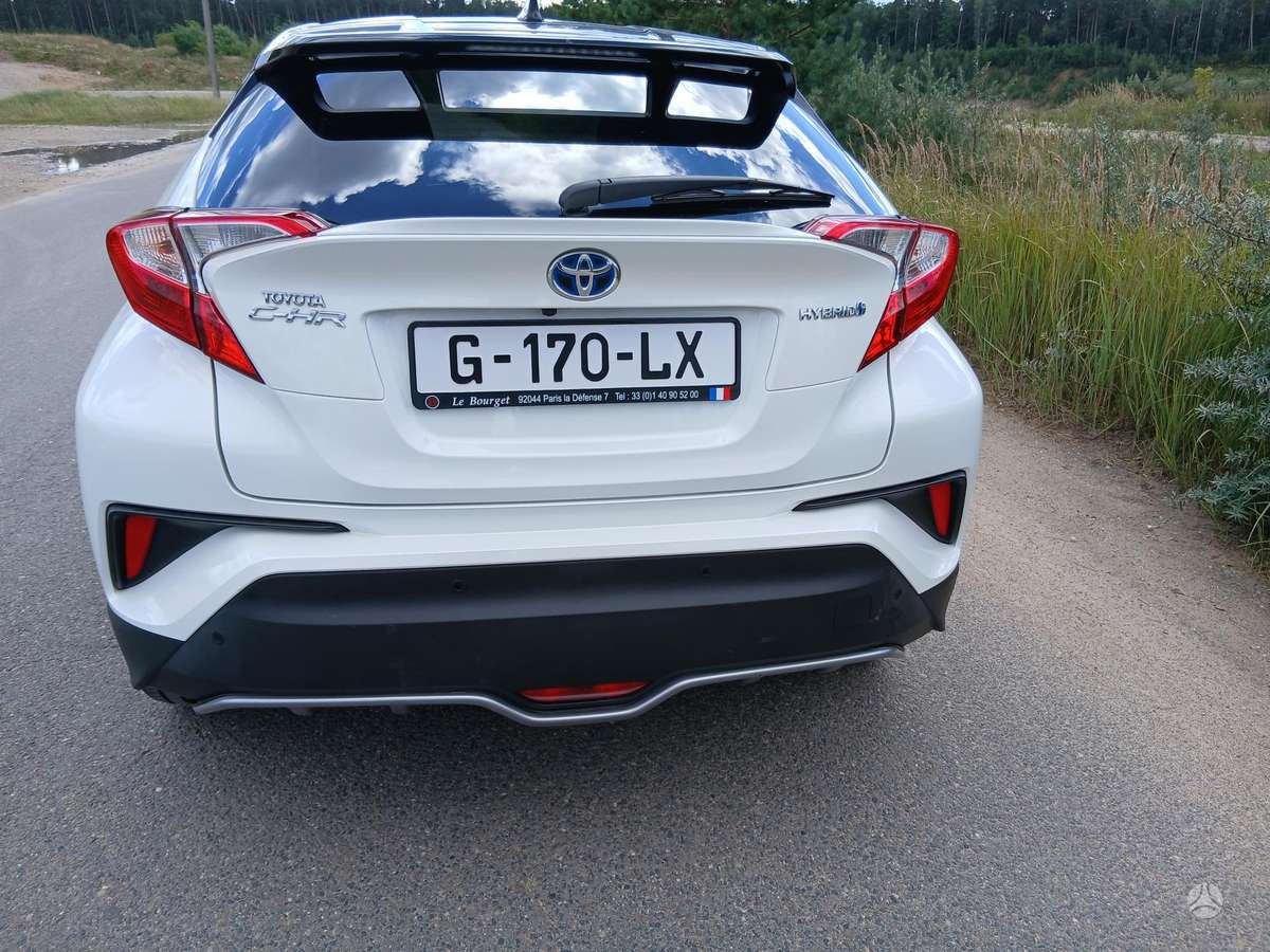 Toyota C-HR - 6