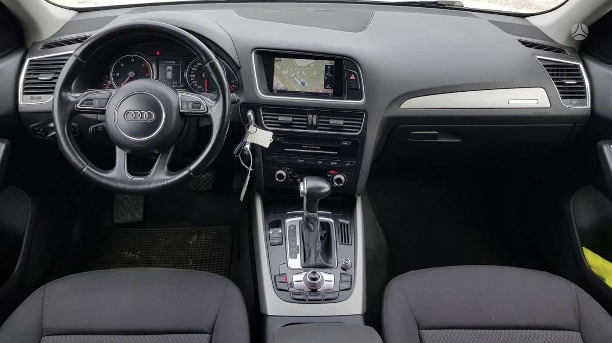 Audi Q5, 2.0 l., Внедорожник / Кроссовер