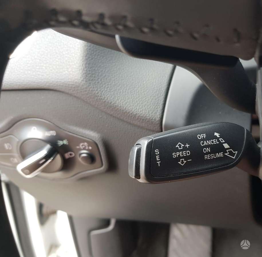 Audi Q5, 2.0 l., Внедорожник / Кроссовер