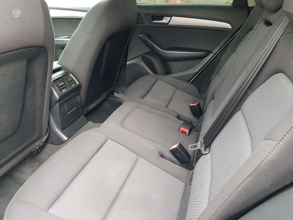 Audi Q5, 2.0 l., Внедорожник / Кроссовер