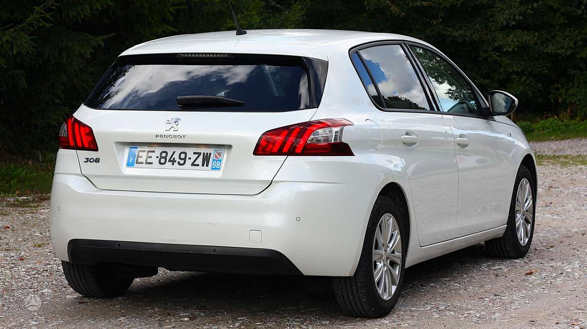 Peugeot 308, 1.2 l., hatchback