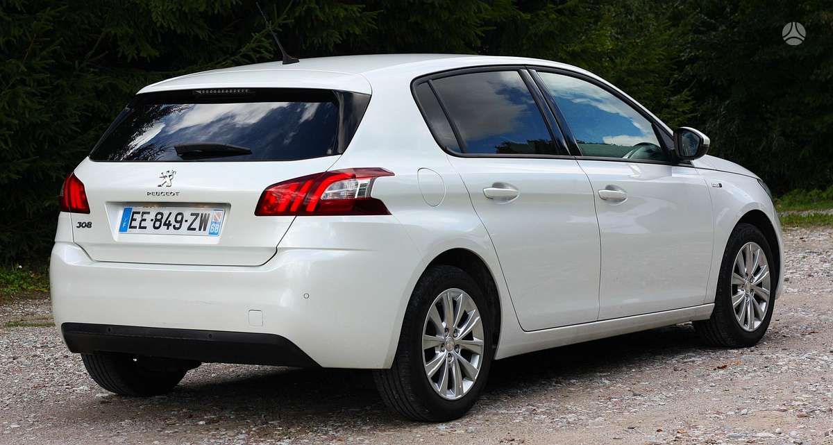 Peugeot 308, 1.2 l., hatchback