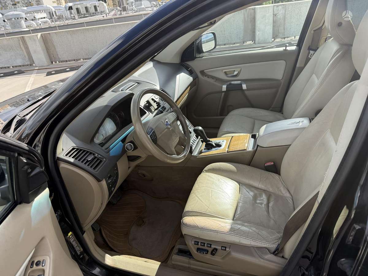 Volvo XC90 - 10
