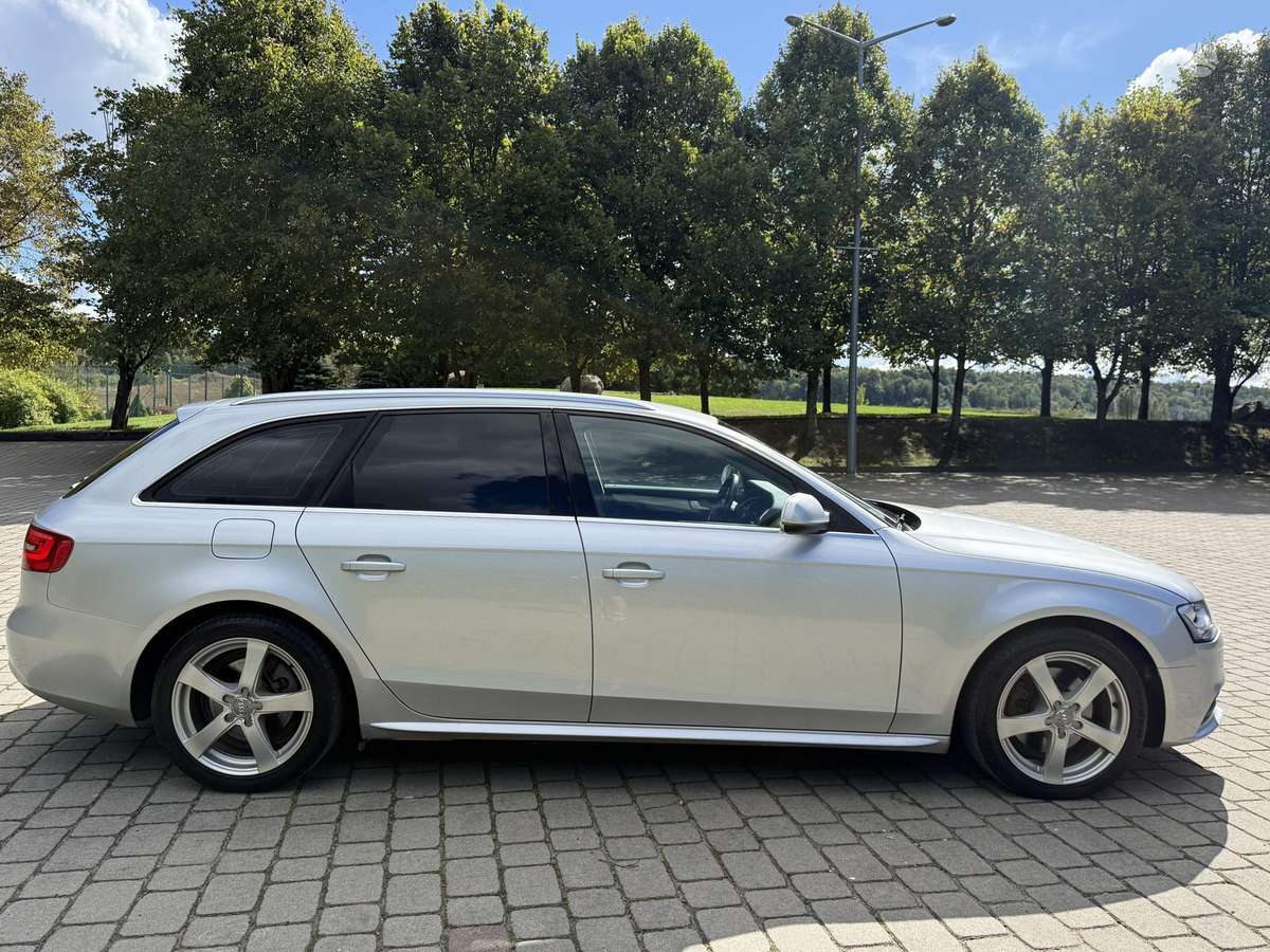 Audi A4, 2.0 l., universalas