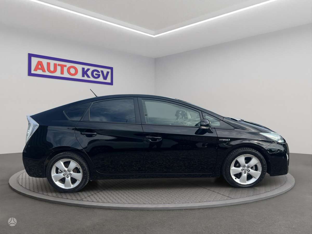 Toyota Prius - 6