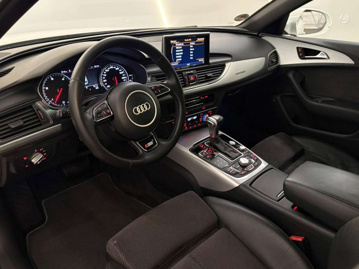 Audi A6, 3.0 l., universalas