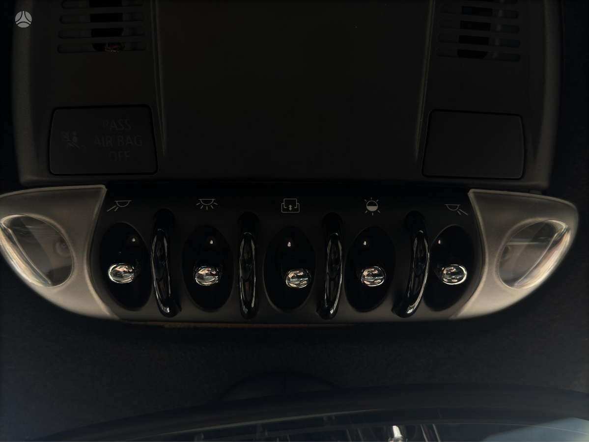 Mini Cooper JCW, 1.6 l., Хэтчбек