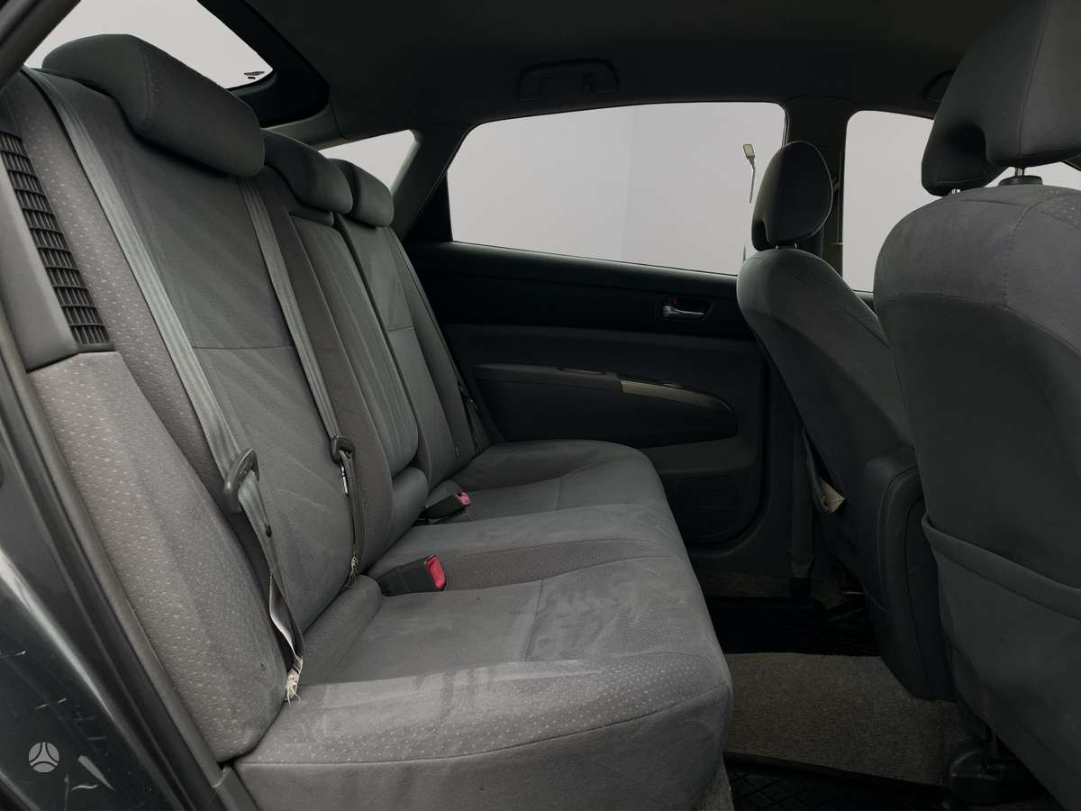 Toyota Prius - 9