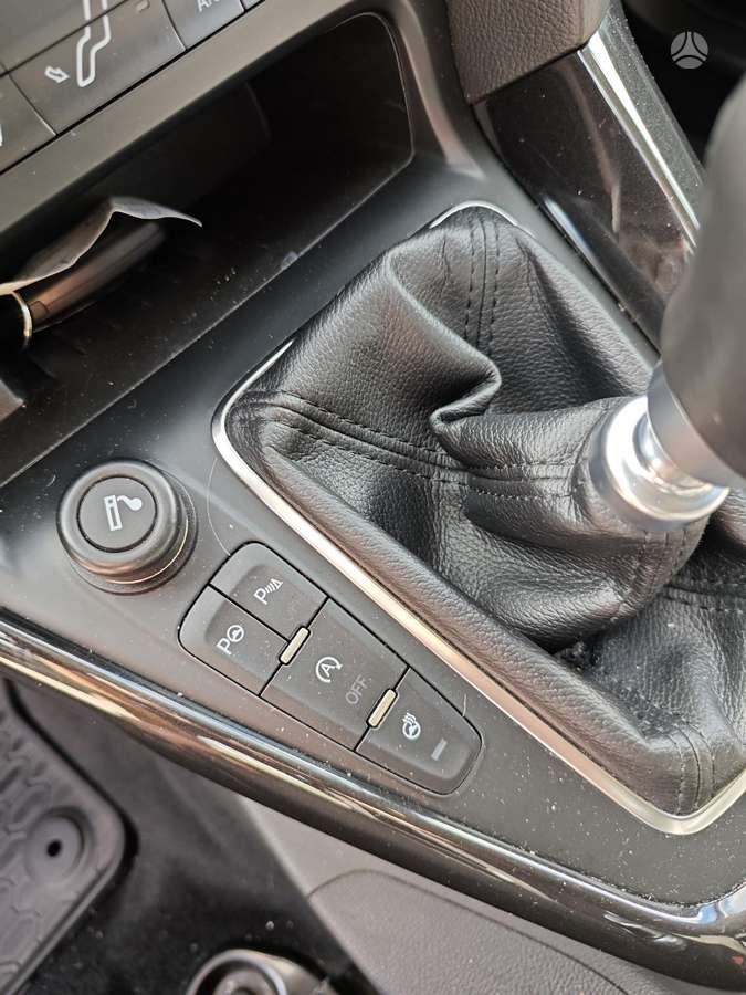 Ford Focus, 1.5 l., Хэтчбек