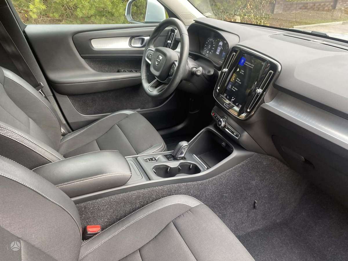 Volvo XC40 - 9