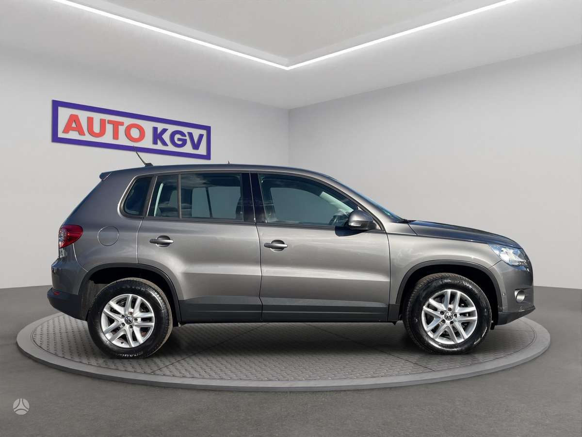Volkswagen Tiguan - 6