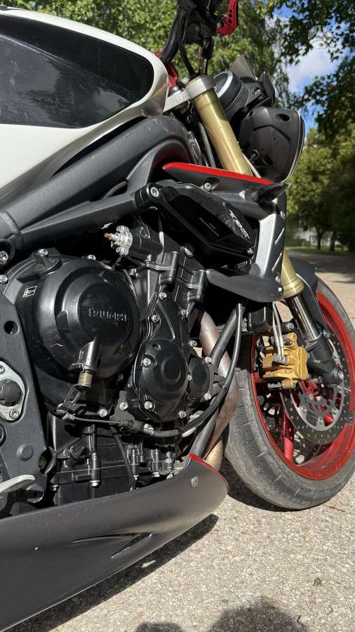 Triumph Street Triple, street / classic