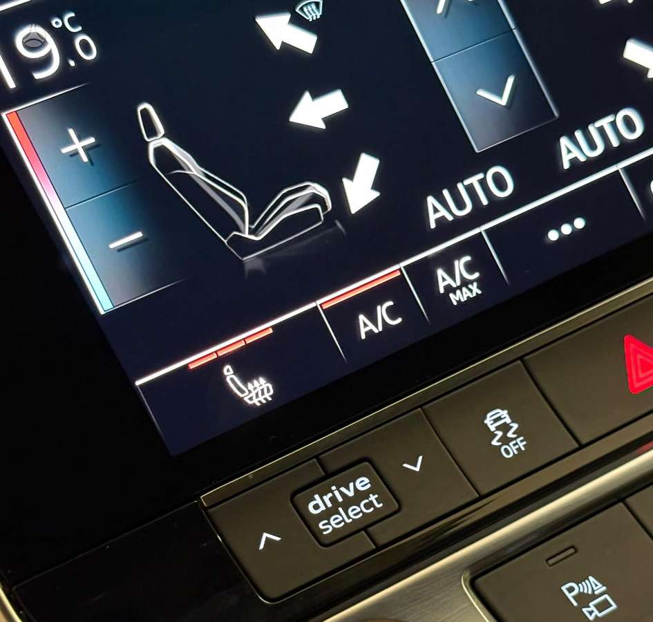 Audi A6, 2.0 l., Универсал