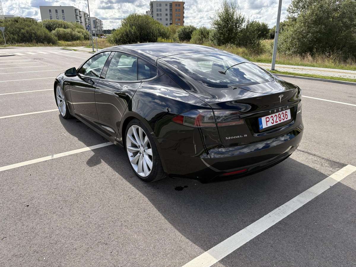 Tesla Model S, 75 kWh, saloon / sedan