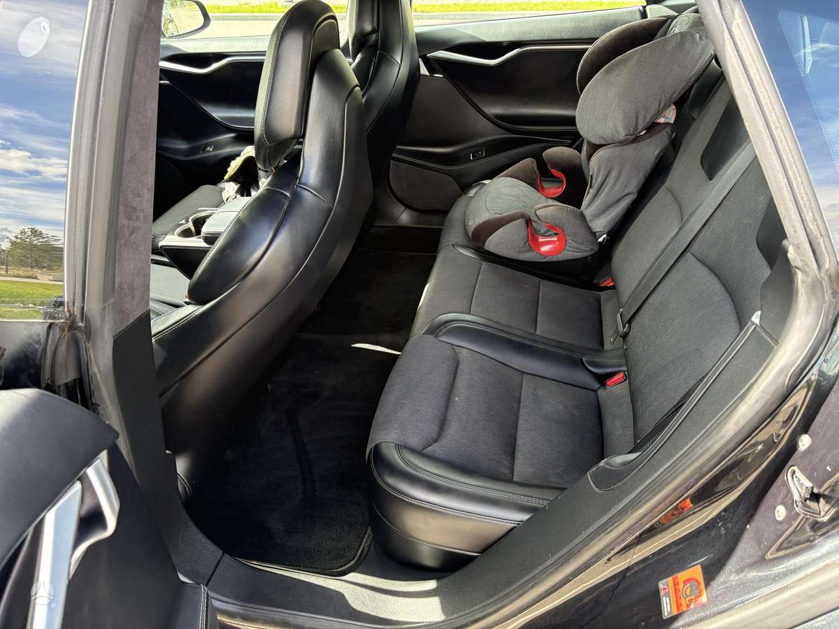 Tesla Model S, 75 kWh, sedanas