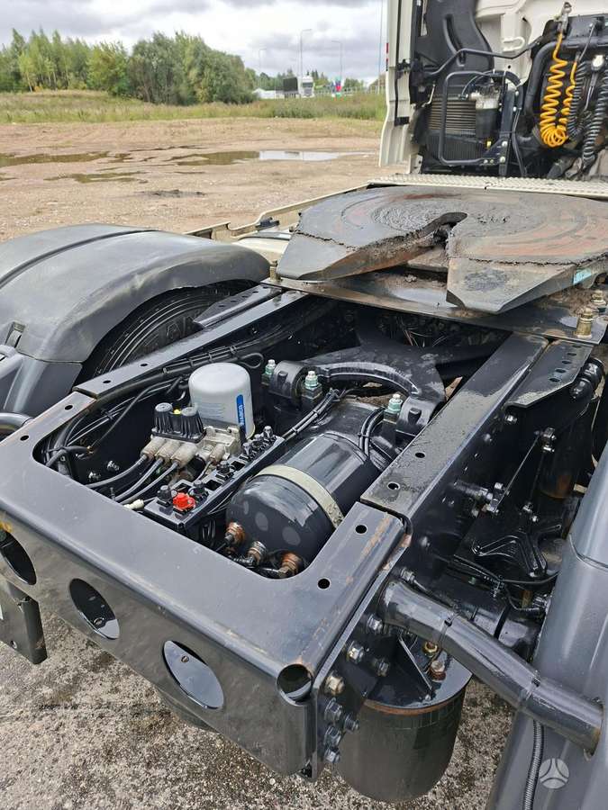 MAN TGX, 1 miegamoji vieta