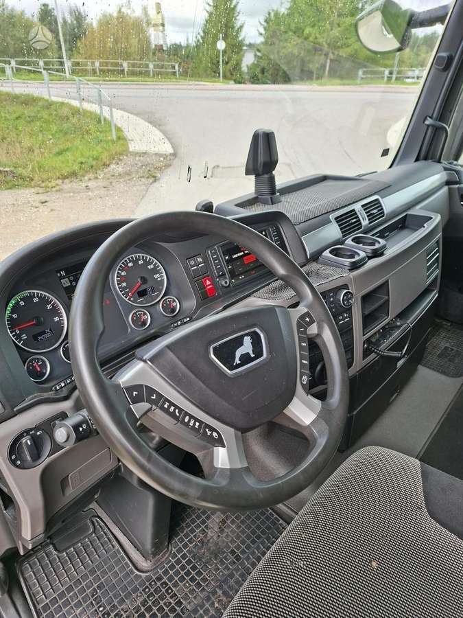 MAN TGX, 1 miegamoji vieta