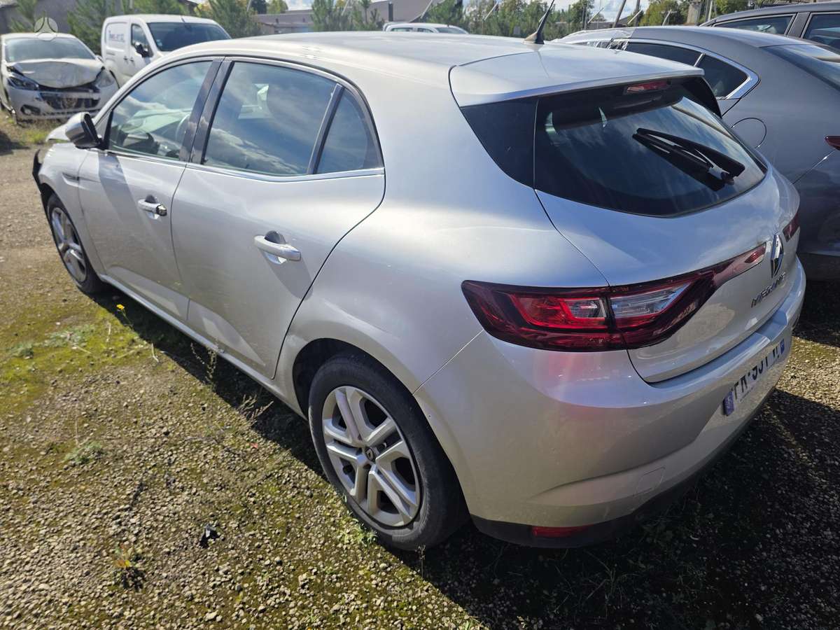 Renault Megane - 9
