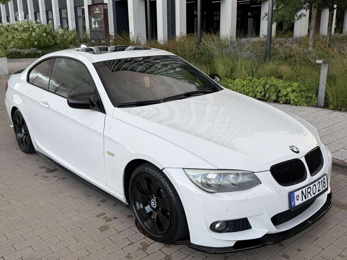 BMW 330, Купе (coupe)