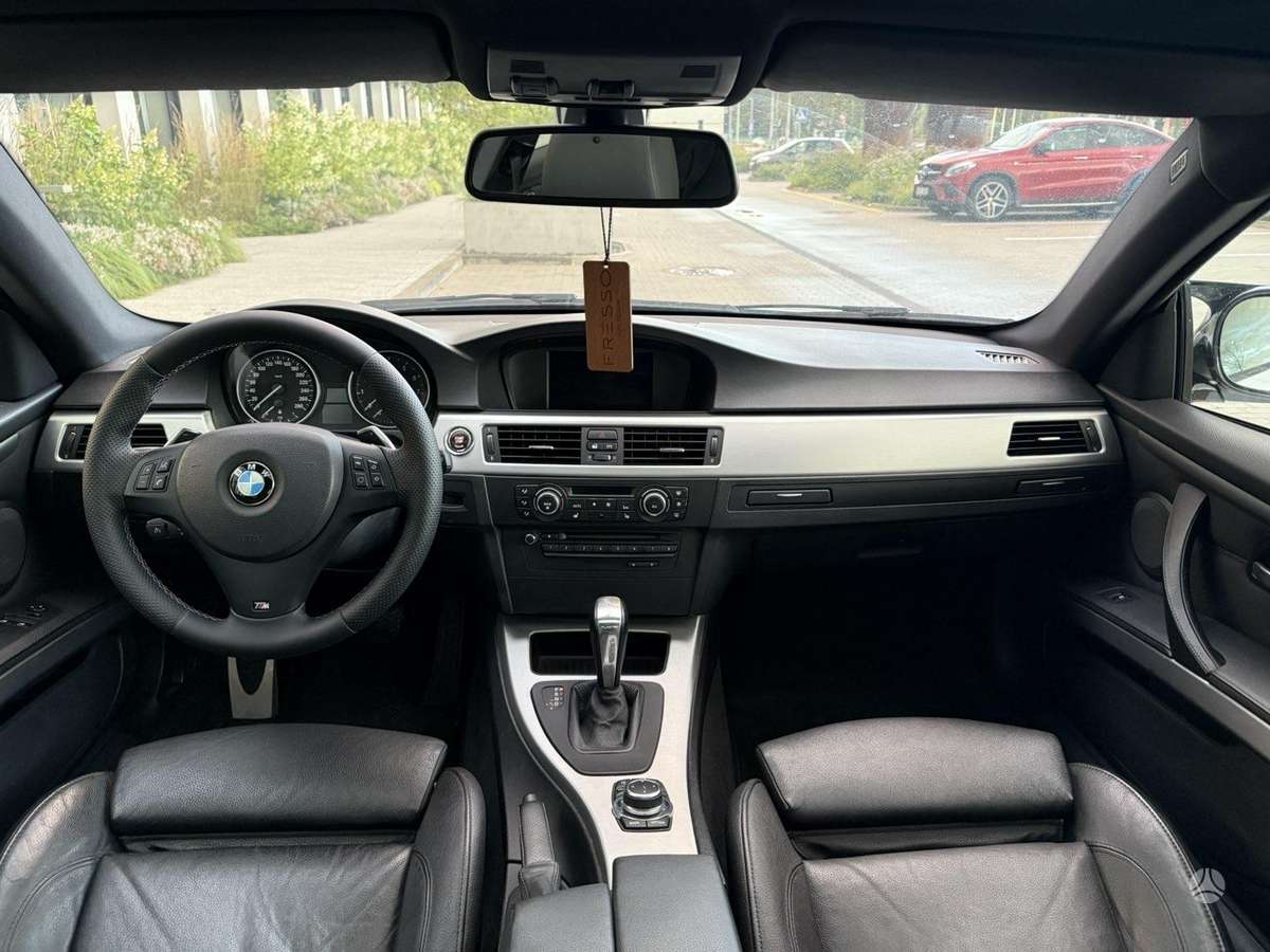 BMW 330, Купе (coupe)