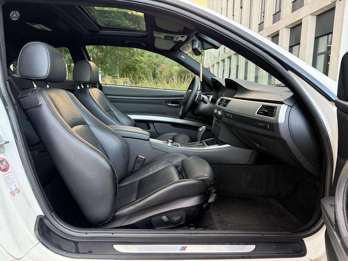BMW 330, Купе (coupe)