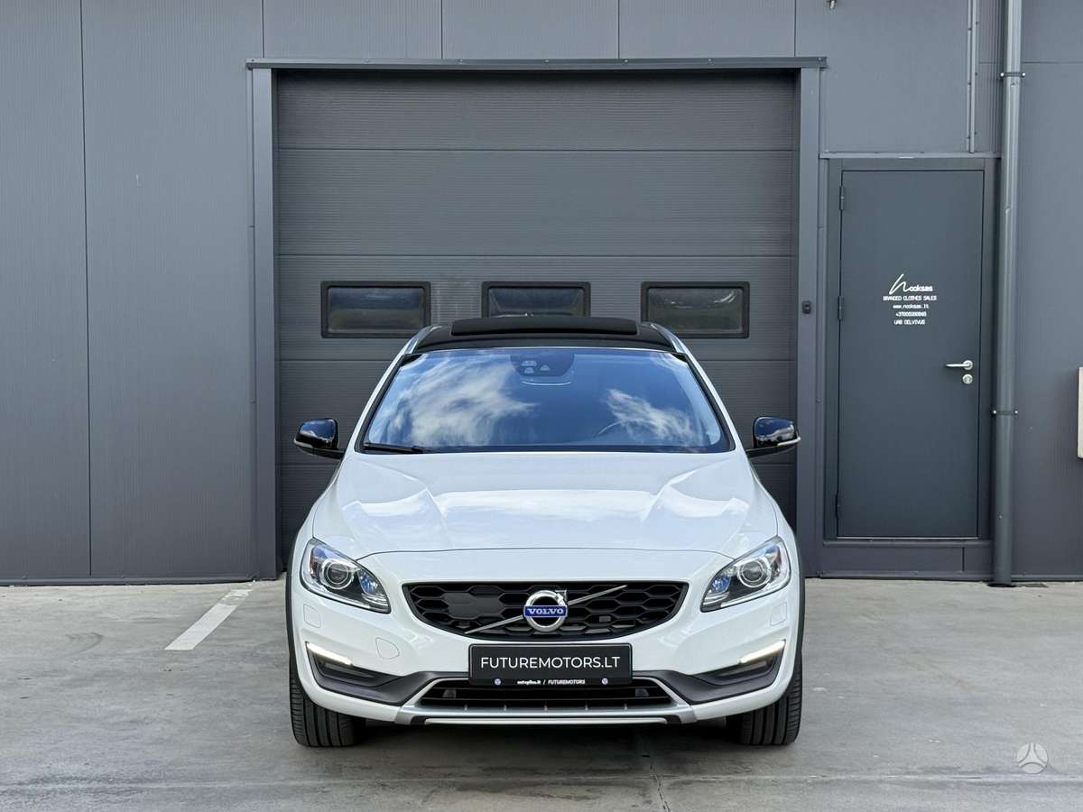 Volvo V60 Cross Country - 7