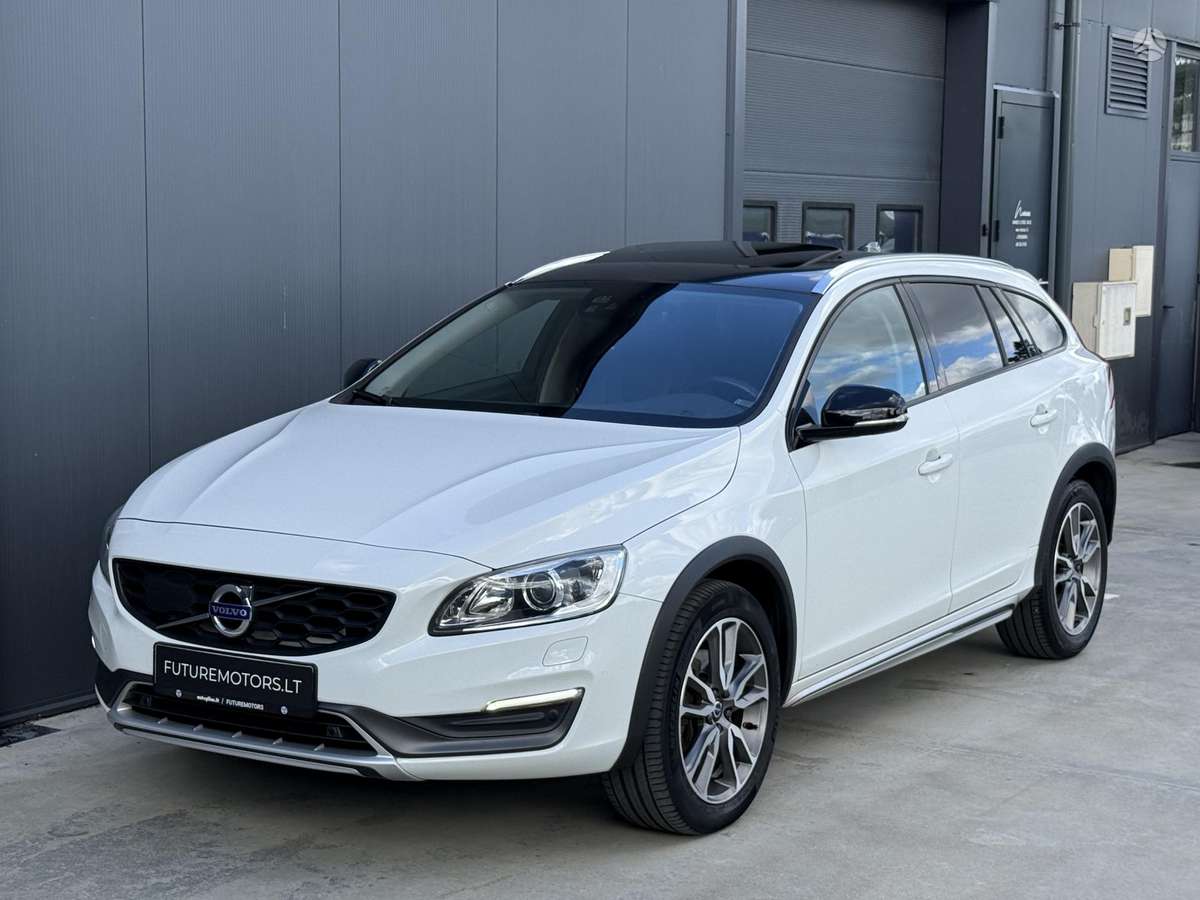 Volvo V60 Cross Country - 9