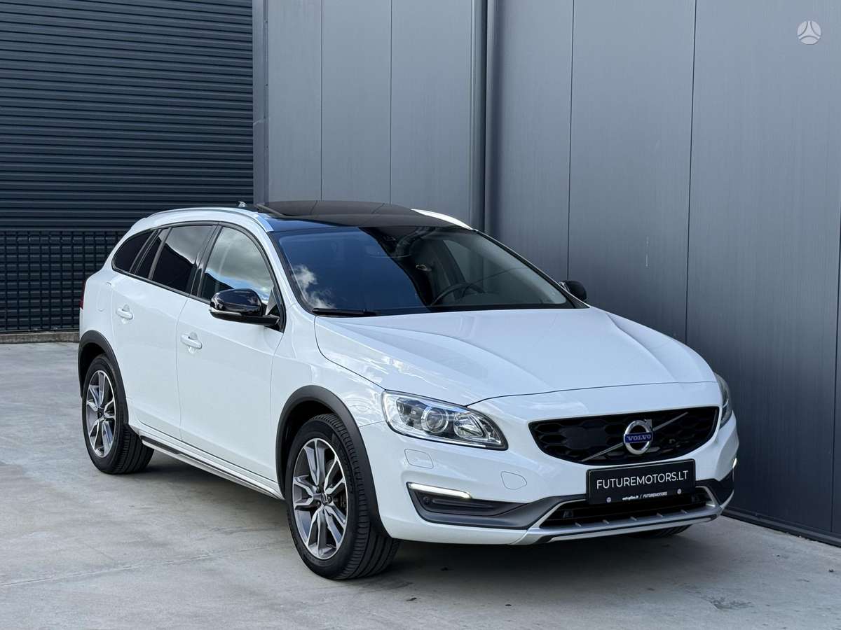 Volvo V60 Cross Country - 5