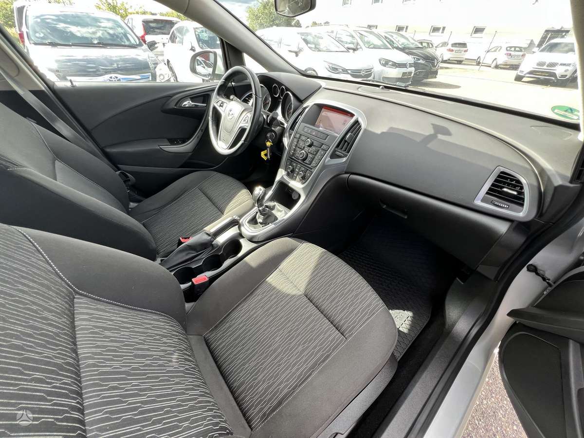 Opel Astra, 1.6 l., Универсал