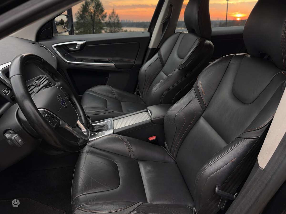 Volvo XC60 - 10