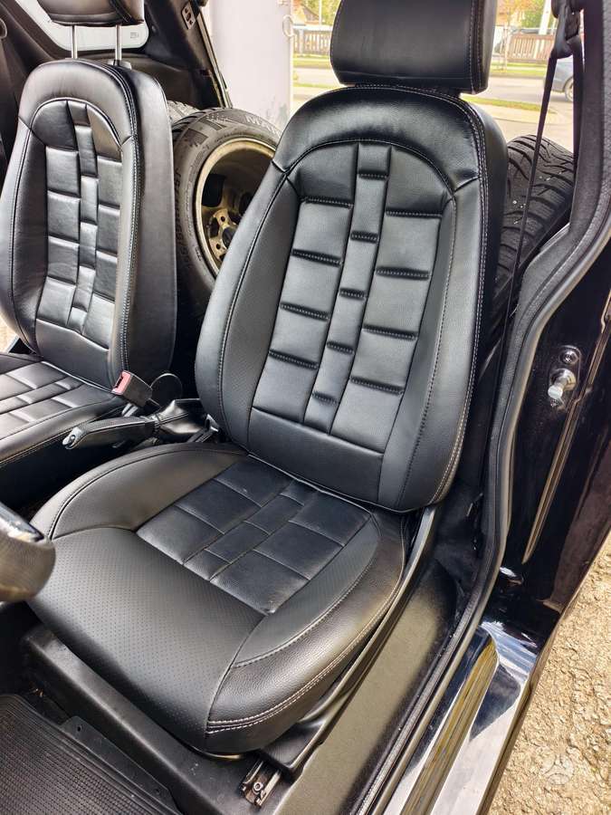 Ligier JS50, 0.5 l., hatchback