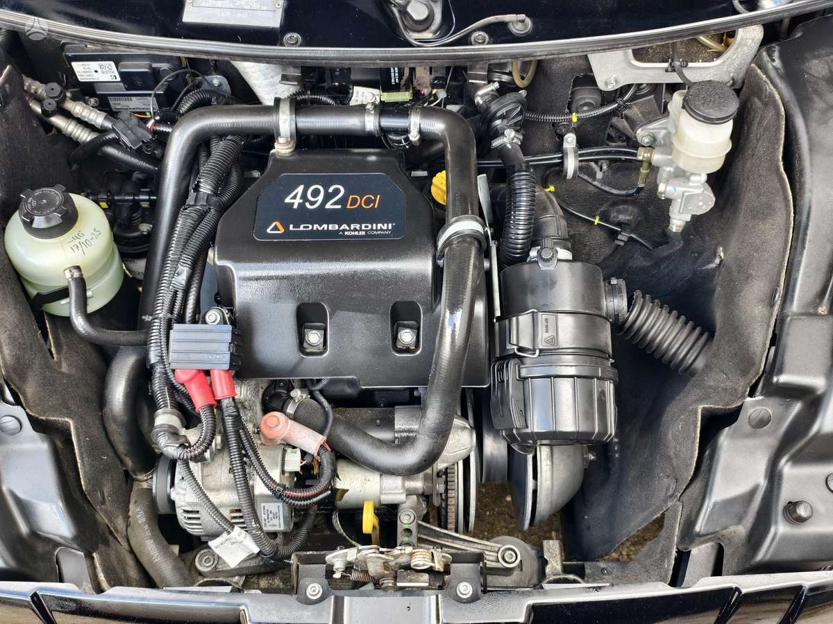 Ligier JS50, 0.5 l., Хэтчбек