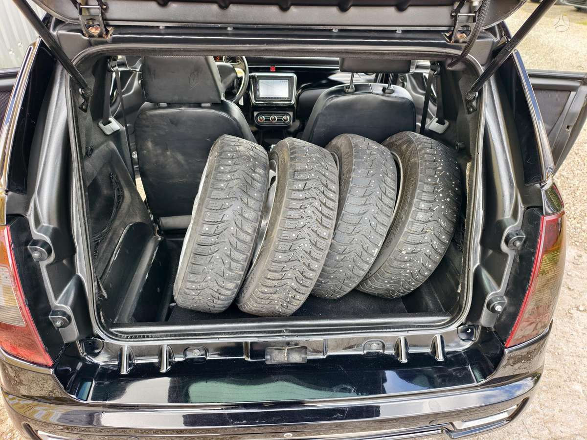 Ligier JS50, 0.5 l., Хэтчбек
