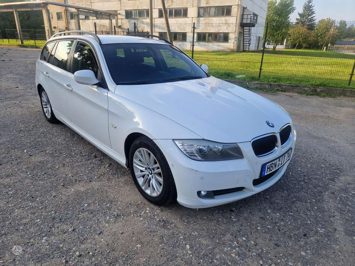 BMW 318, 2.0 l., wagon
