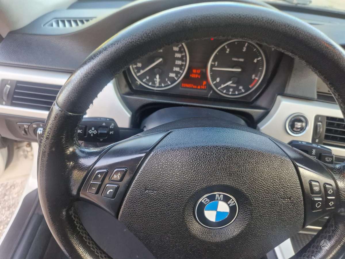 BMW 318, 2.0 l., wagon