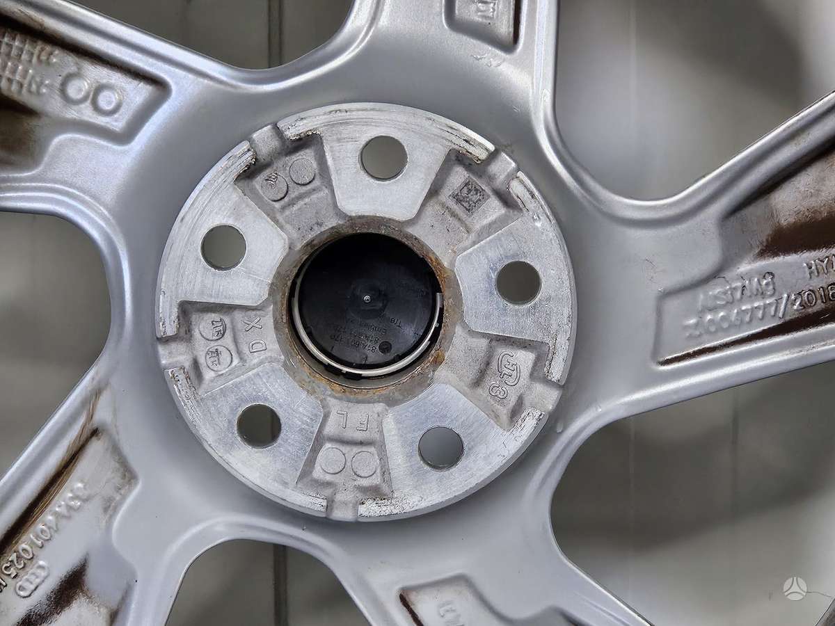 Audi Q3, легкосплавные , R18