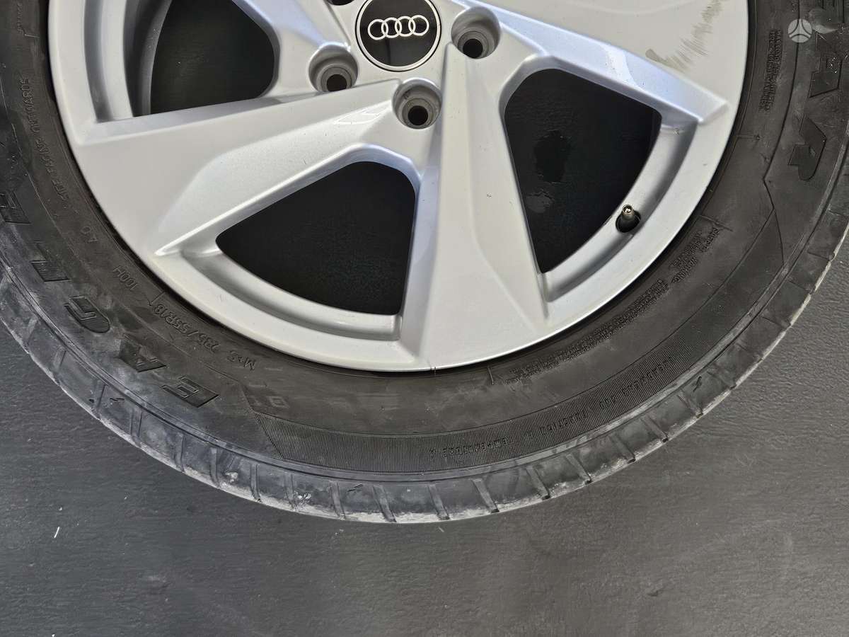 Audi Q3, light alloy, R18