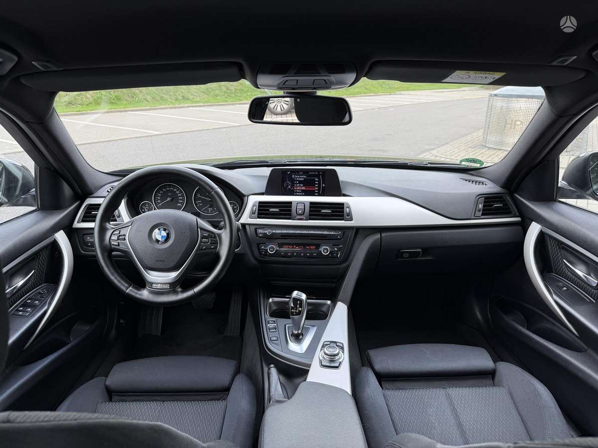 BMW 320, 2.0 l., wagon