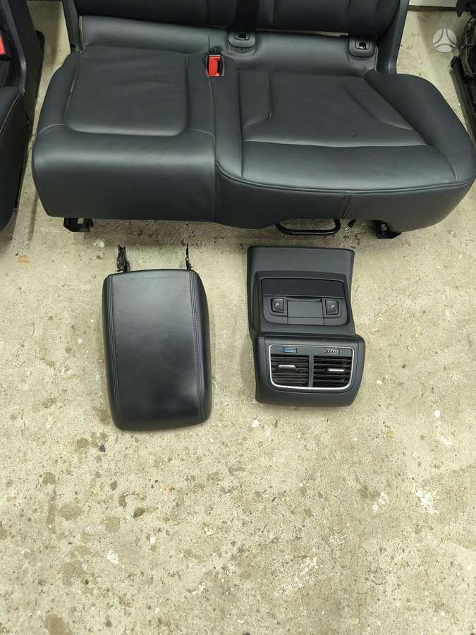 Audi Q5 salono detalės