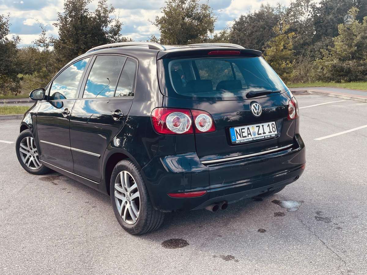 Volkswagen Golf Plus - 9