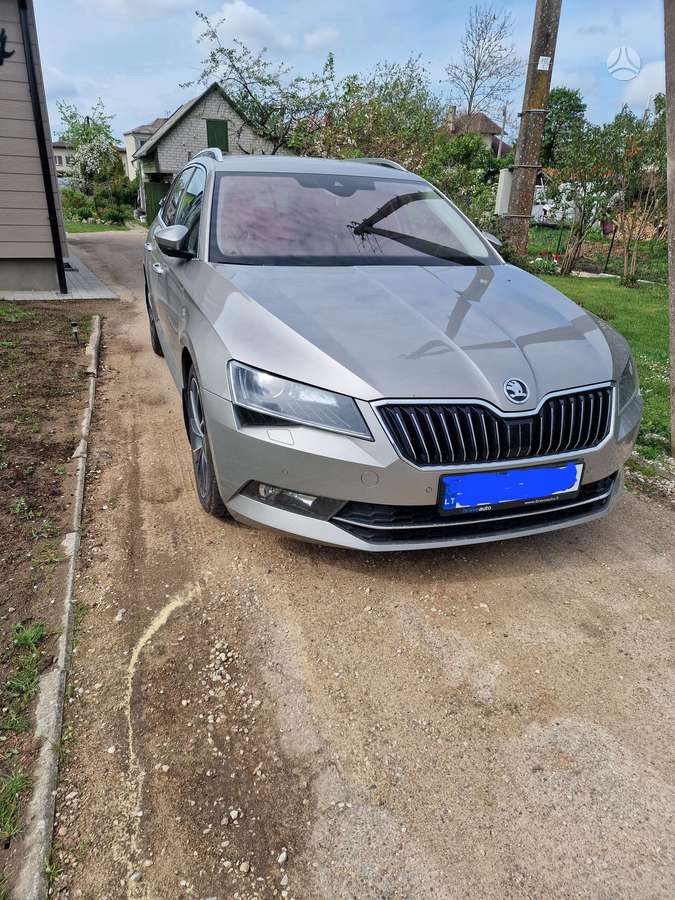 Škoda Superb - 4