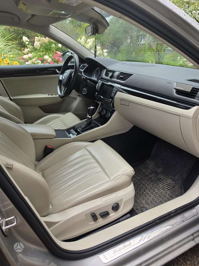 Škoda Superb - 9